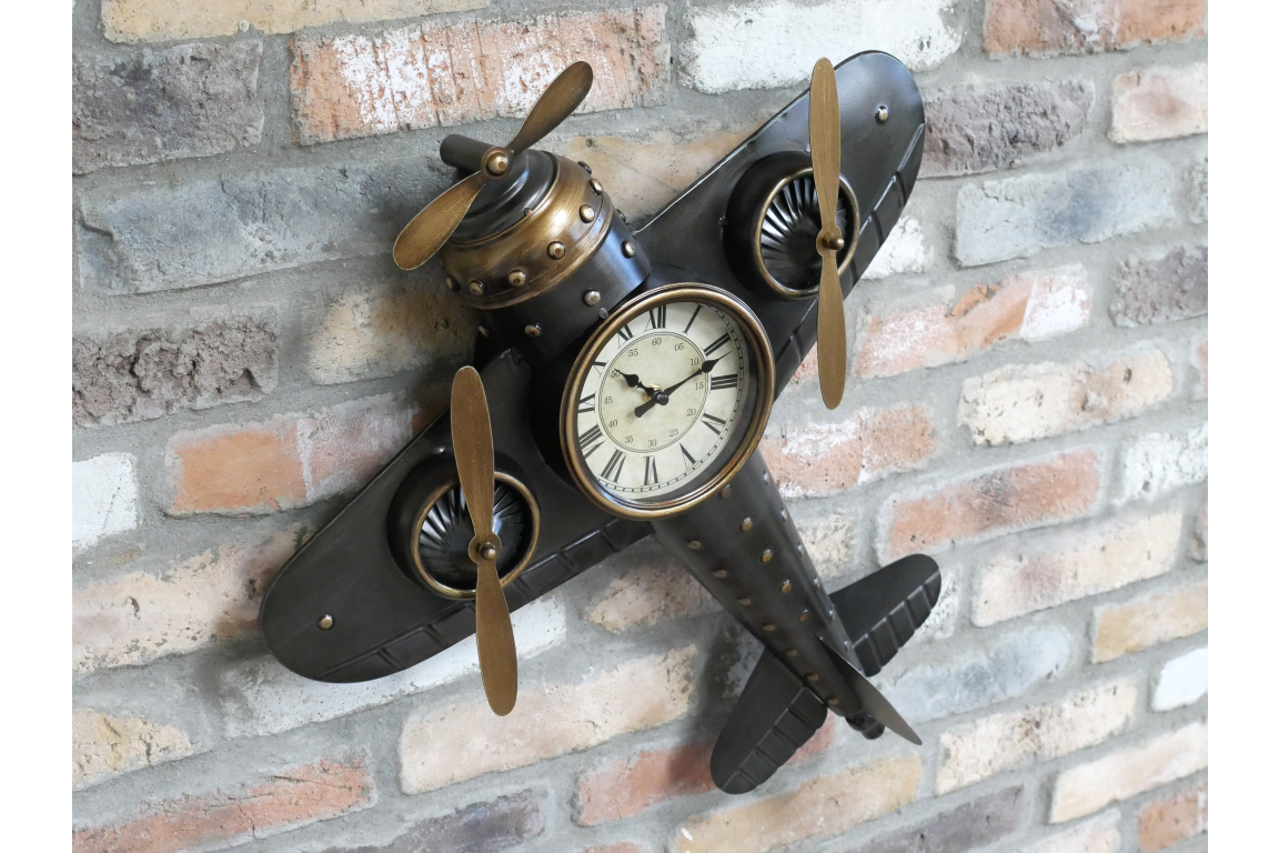 Aeroplane Clock