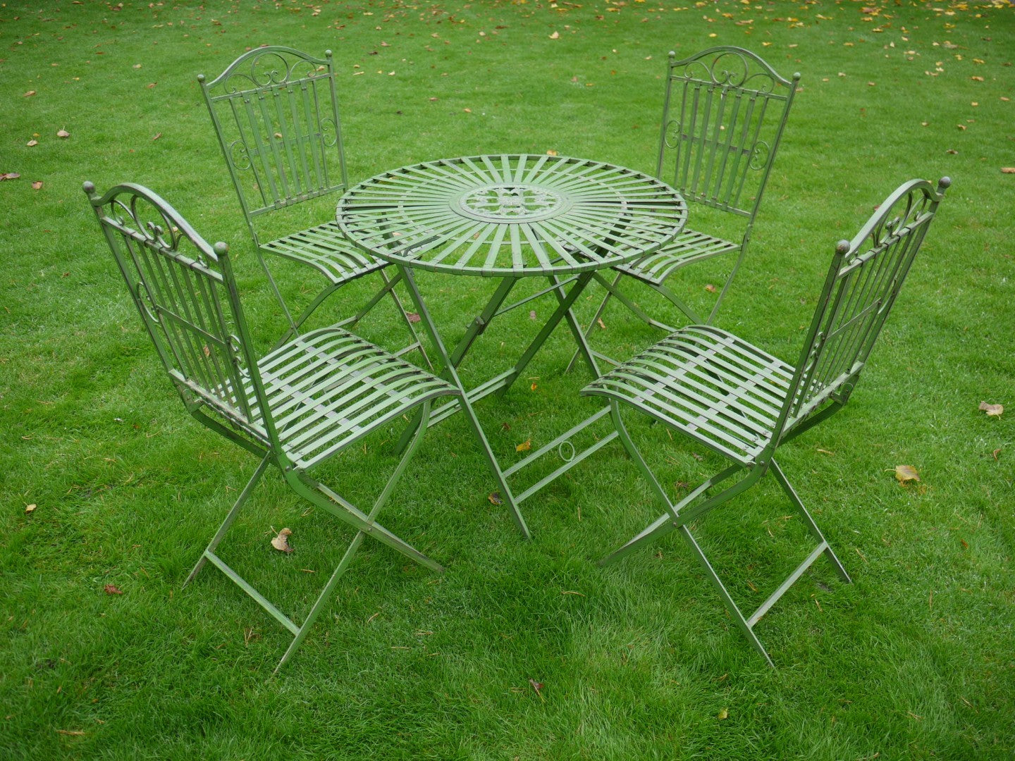 Outdoor Antique Green 4 Seater Bistro Set - Back In Stock