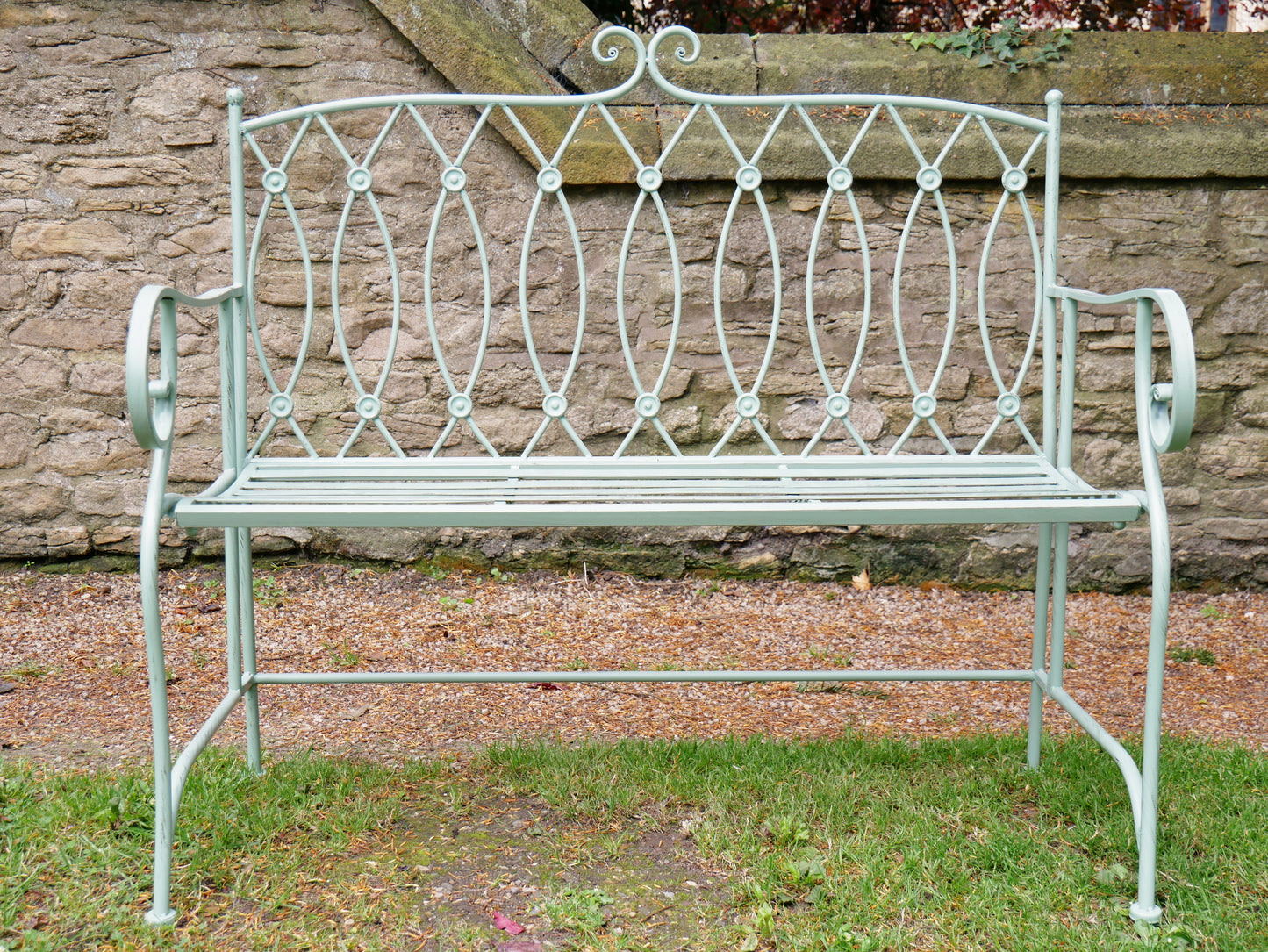 Outdoor Pistachio Button Bench