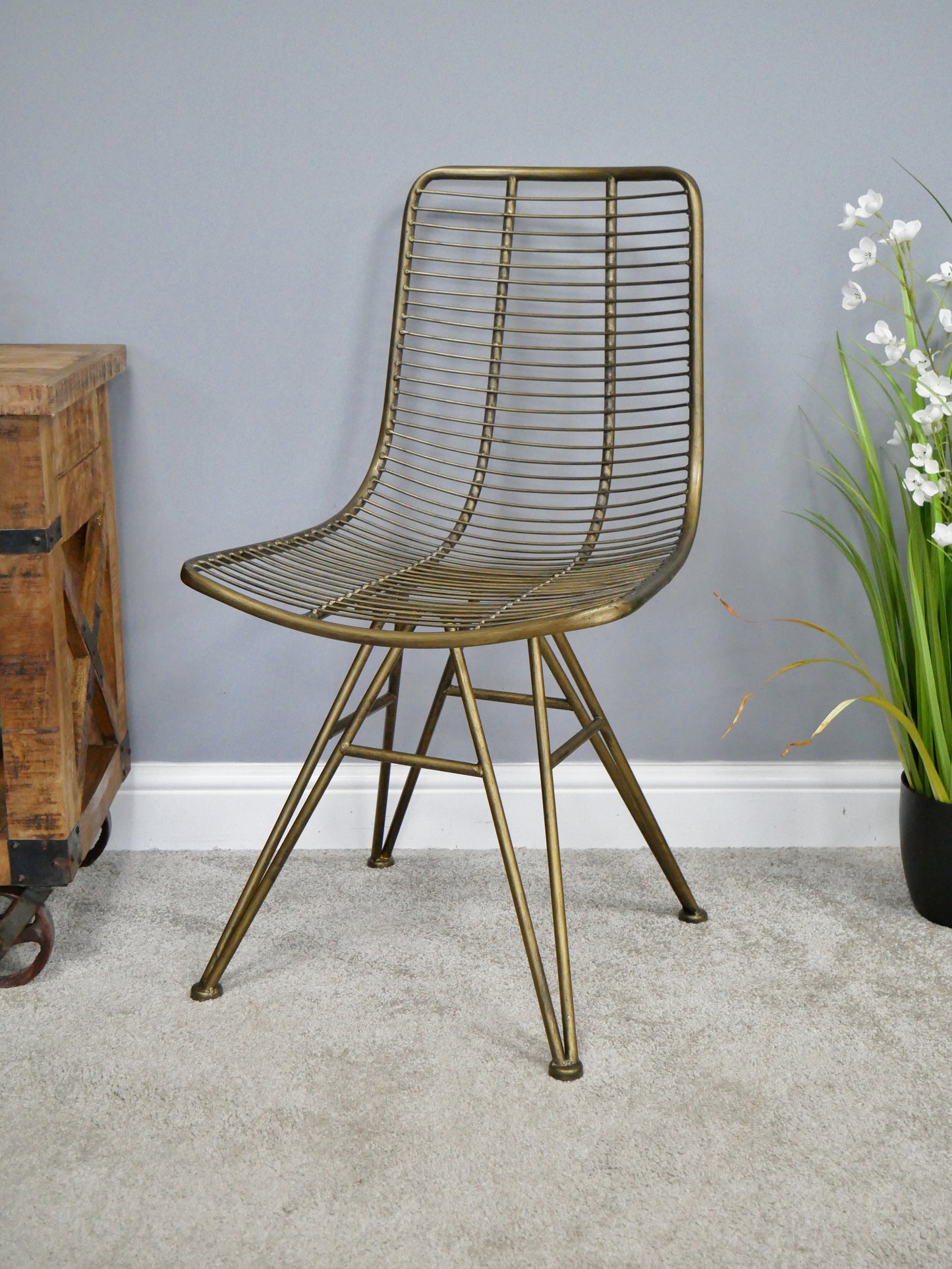 Metal Chair - Gold