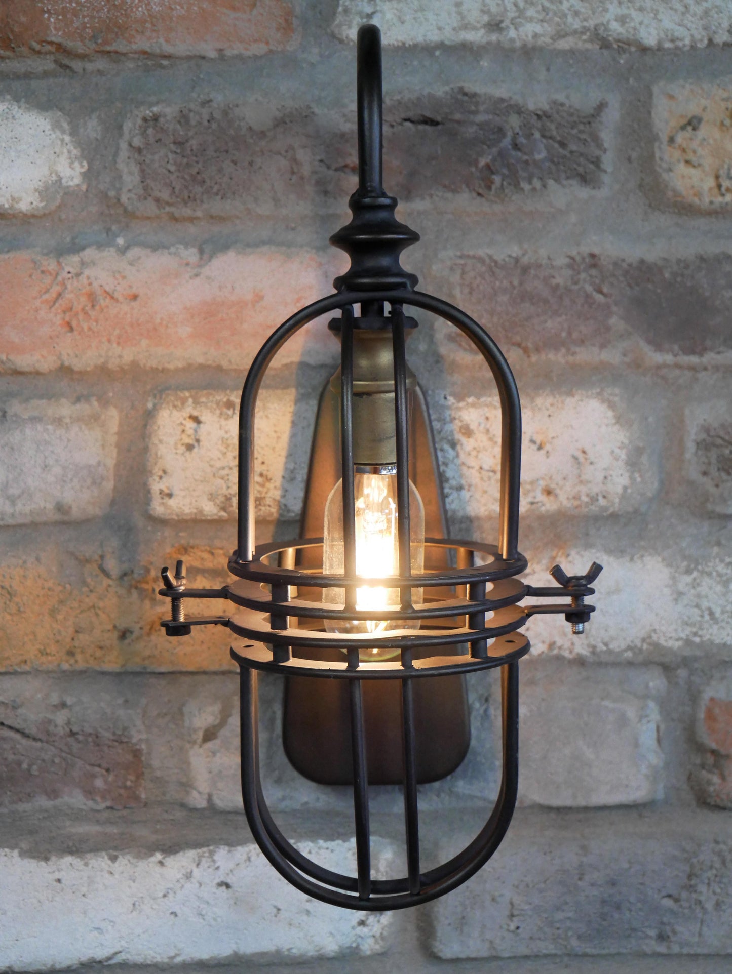 Industrial Wall Light - LED Battery operated