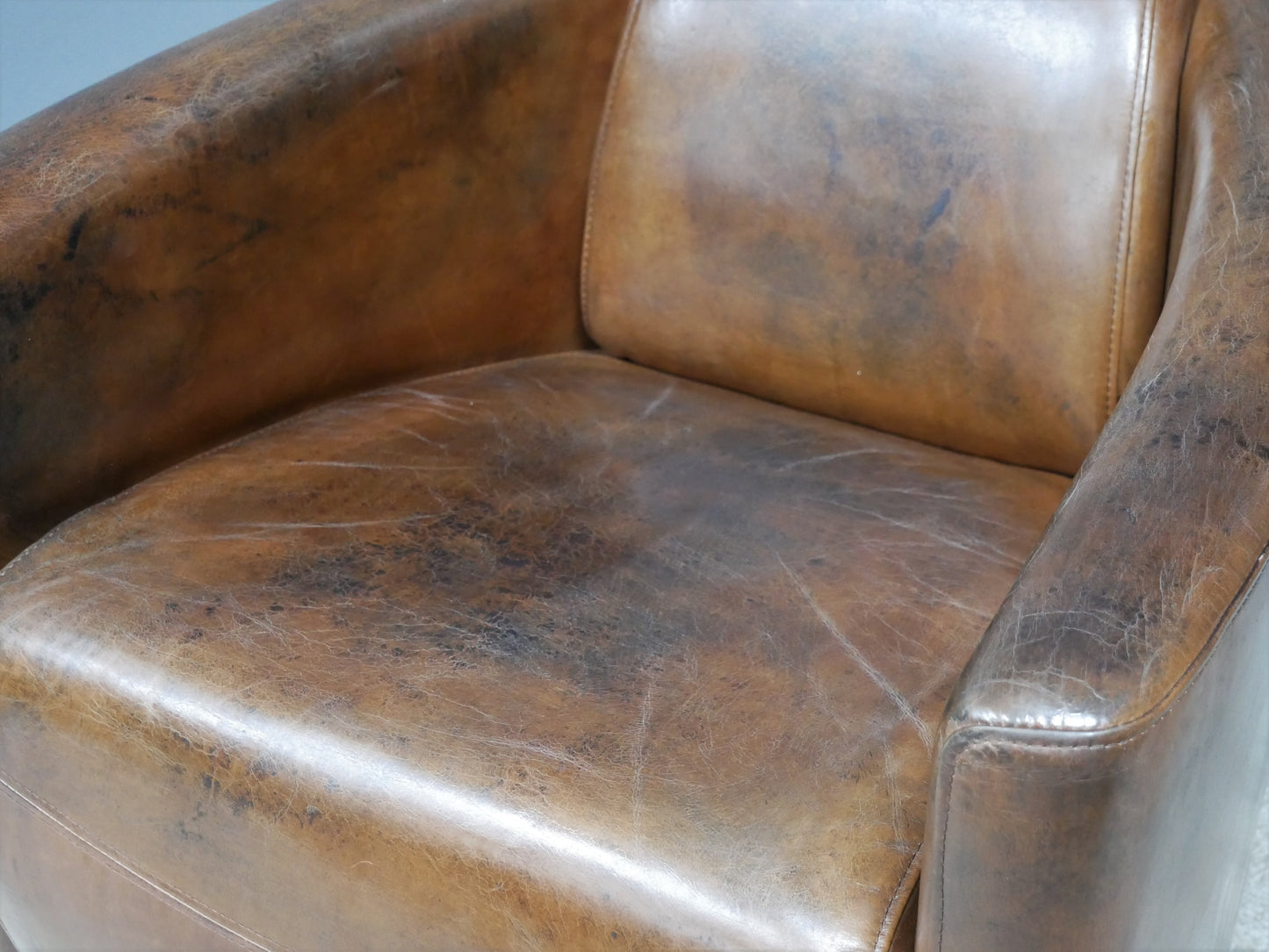 Leather Cigar Chair