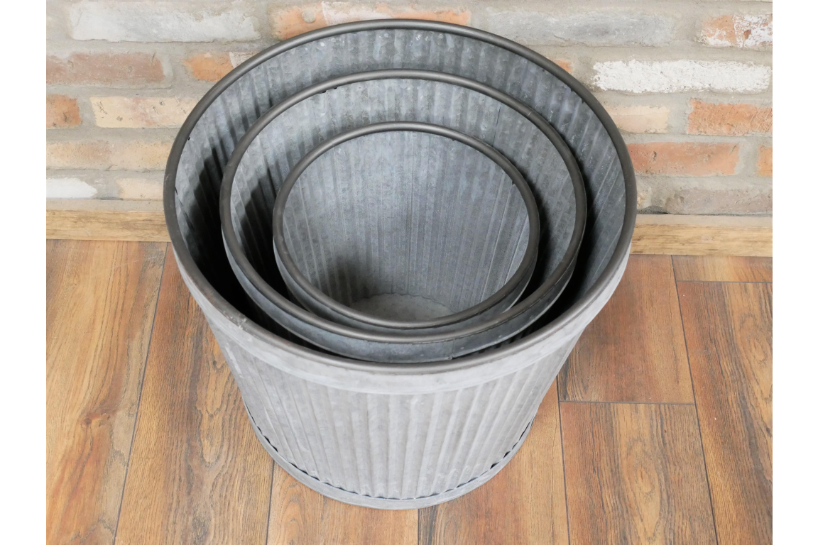 Planter Ribbed - Three Sizes