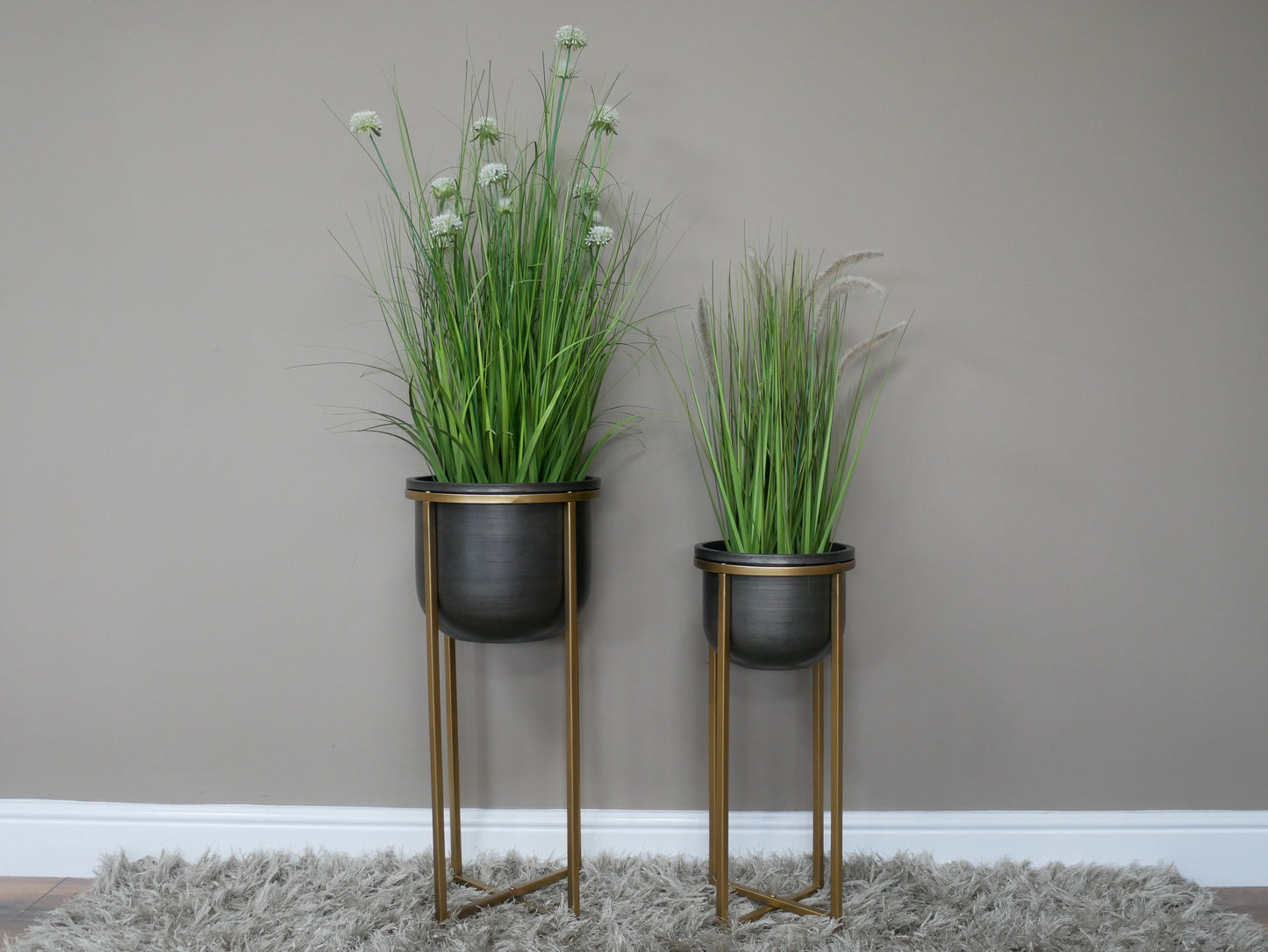 Set Of 2 Planters