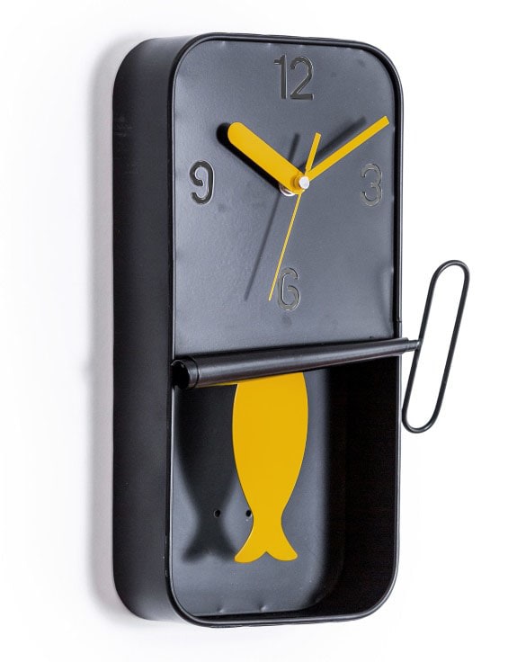 Black Metal Sardine Tin Pendulum Wall Clock