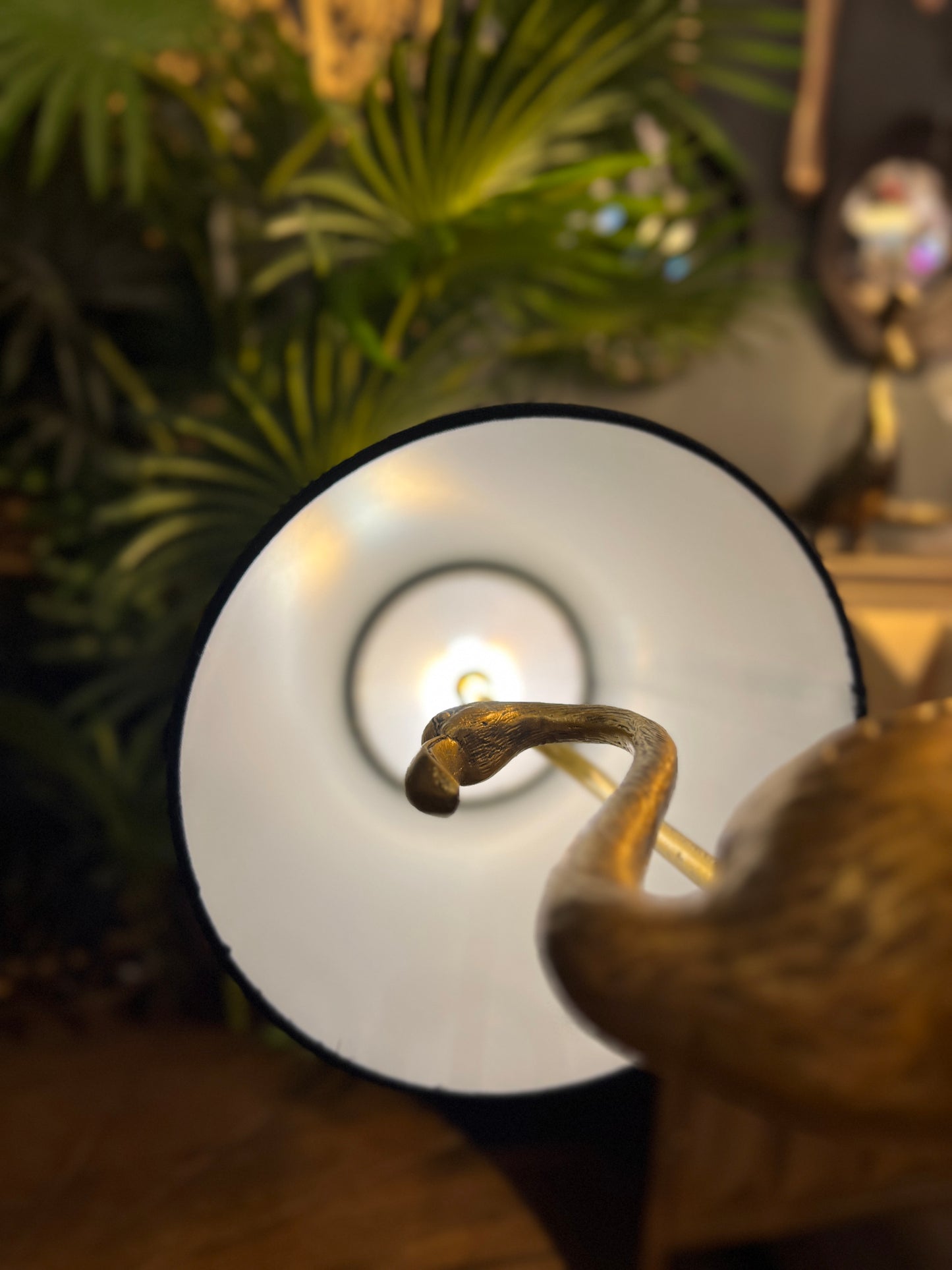 Flamingo Table Lamp - Dual Power Battery Or Mains