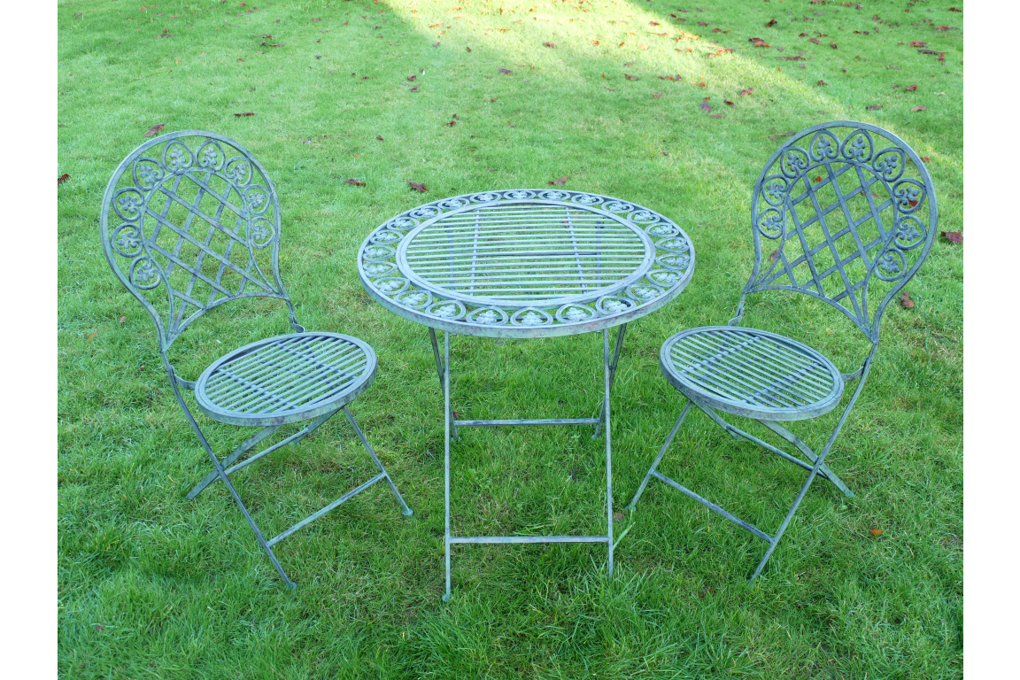 Patinated Garden Set