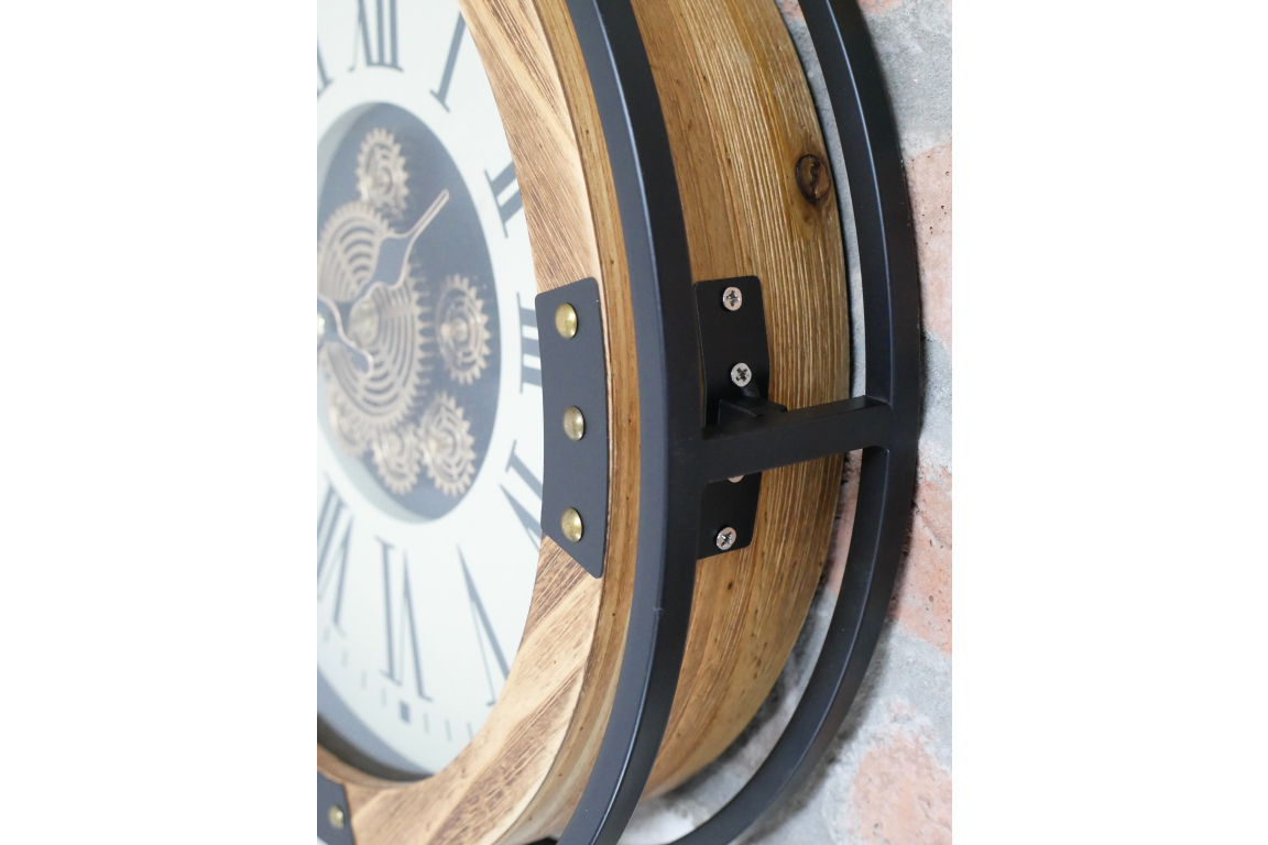 Small Cog clock