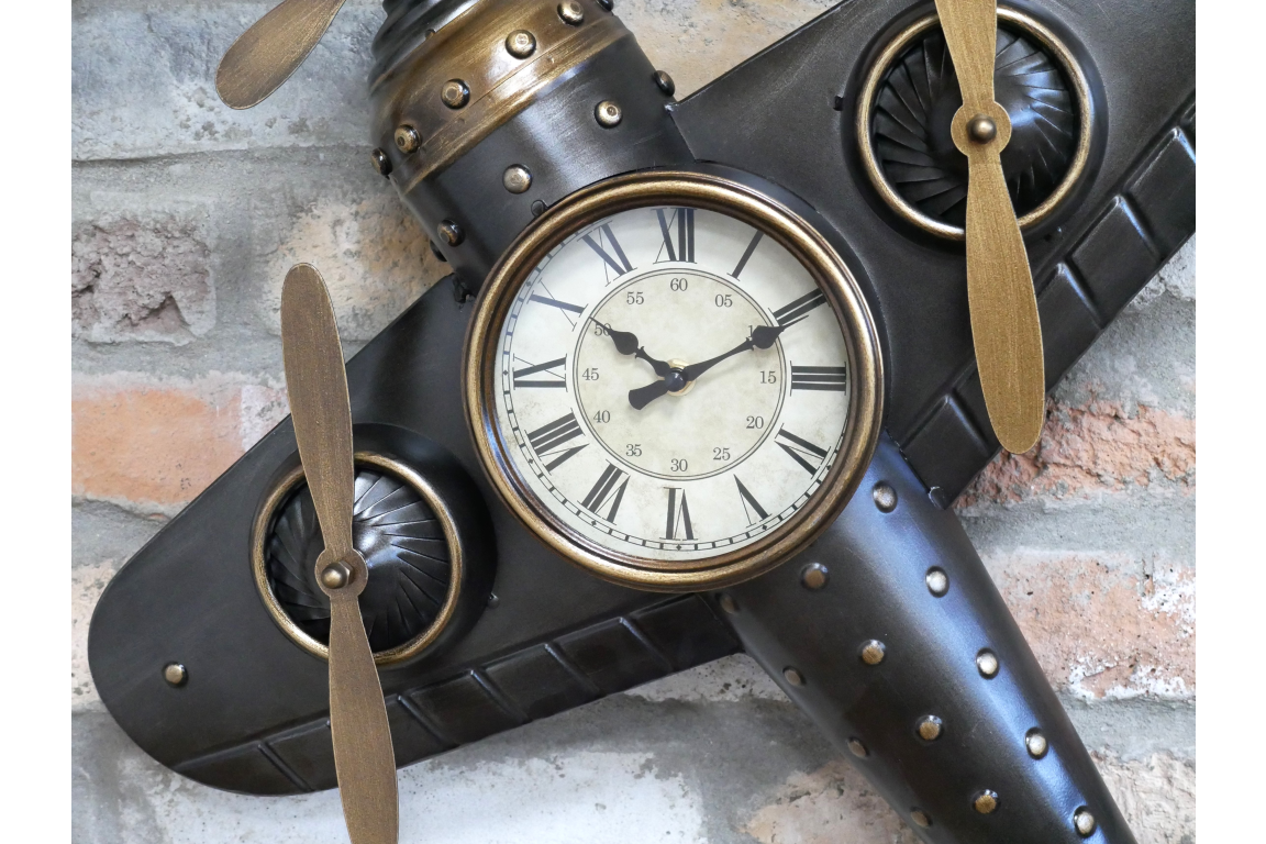 Aeroplane Clock