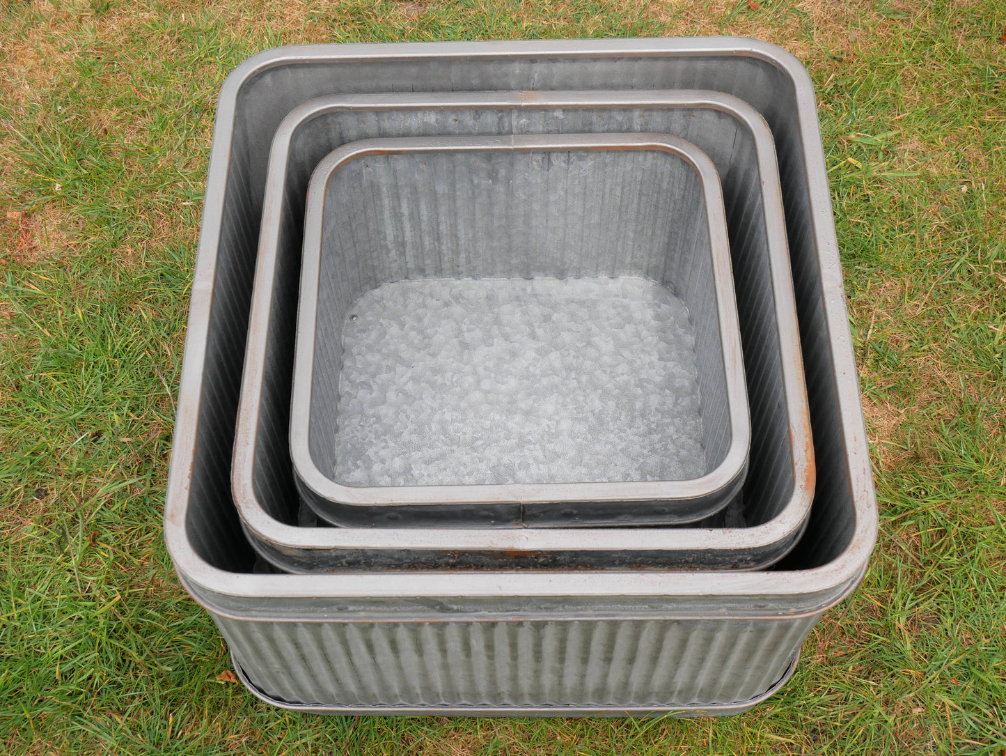 Set Of 3 Square Tubs