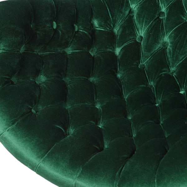 Curved Buttoned Velvet Chair